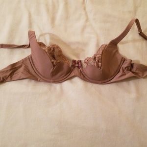 Victoria's Secret Very Sexy bra